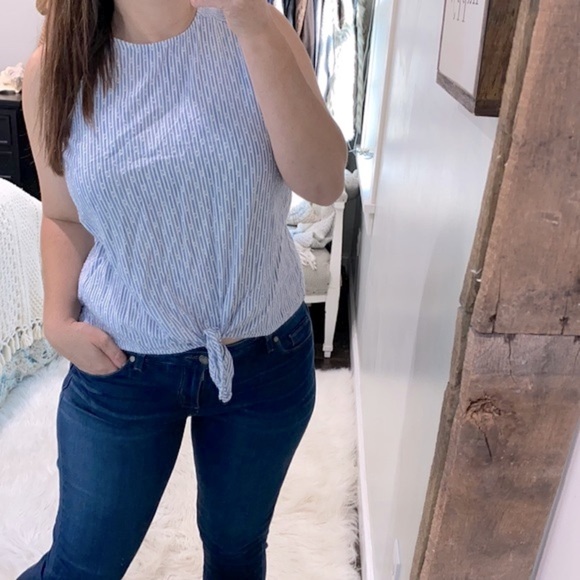 Old navy striped top size medium - Picture 1 of 5